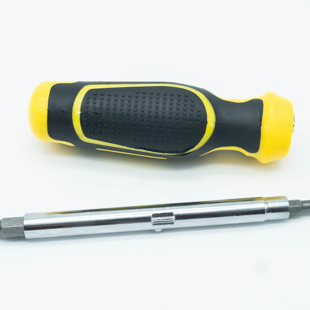 6-in-1 Multi-Bit Screwdriver with Phillips and Slotted Bits | RET-61